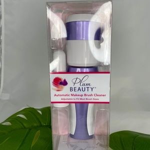 Clio Plum Beauty Automatic Makeup Brush Cleaner
